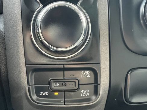 Used 2019 RAM 1500 Express w/ Express Value Package image 38