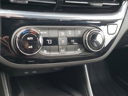 Certified 2024 Buick Envista Sport Touring w/ Convenience I Package image 27