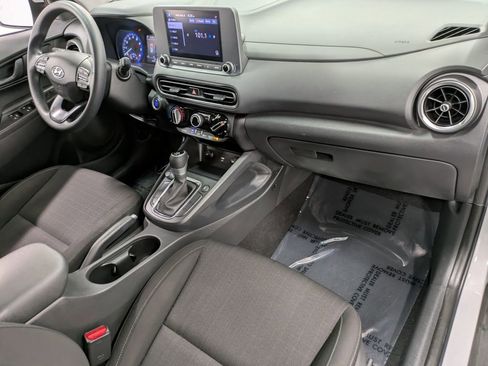 Certified 2023 Hyundai Kona SEL AWD/4WD image 30