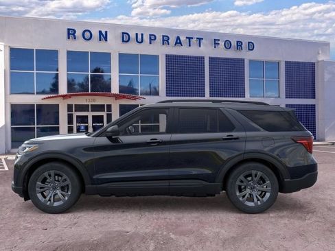 Used 2026 Ford Explorer Active w/ Active Comfort Package AWD/4WD image 4