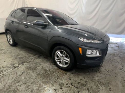 Used 2020 Hyundai Kona SE AWD/4WD image 3