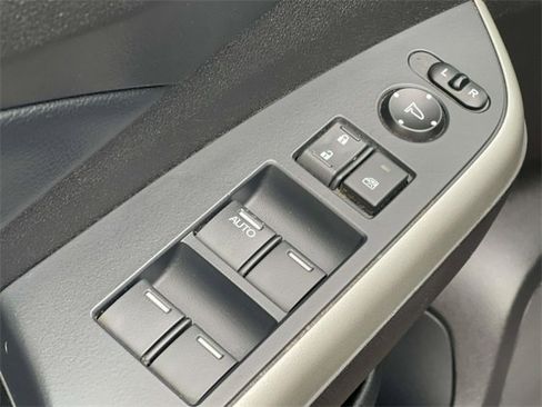 Used 2014 Honda CR-V EX-L image 27