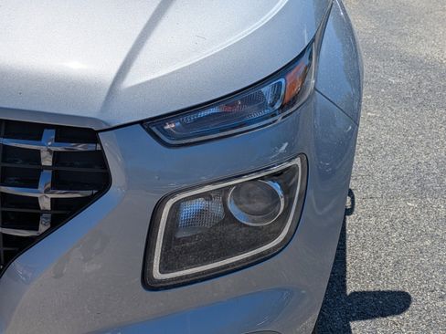 New 2026 Hyundai Venue SEL FWD image 10