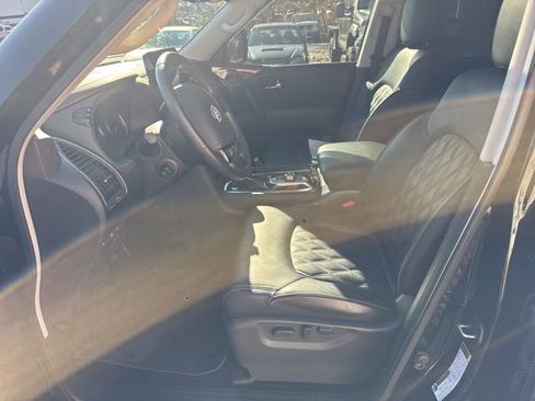 Used 2024 Nissan Armada Platinum w/ Captain's Chairs Package image 12
