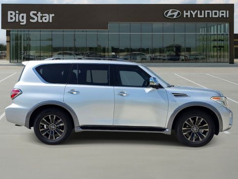 Used 2017 Nissan Armada Platinum w/ Interior Lighting Package AWD/4WD image 5