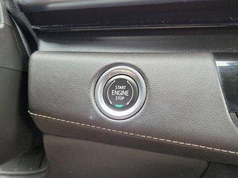 Used 2023 Cadillac Escalade Premium Luxury image 20