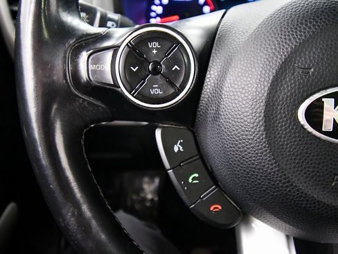 Used 2018 Kia Soul + w/ + Primo LIT Package image 20