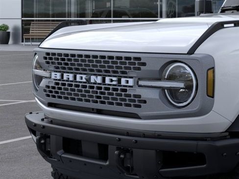 New 2026 Ford Bronco Badlands AWD/4WD image 19