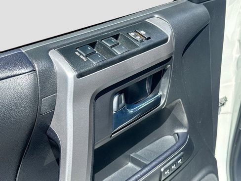 Used 2023 Toyota 4Runner Limited RWD image 19