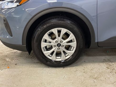 Used 2023 Ford Escape Active w/ Tech Pack #2 image 25