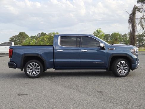 Used 2025 GMC Sierra 1500 Denali w/ Denali Reserve Package AWD/4WD image 26