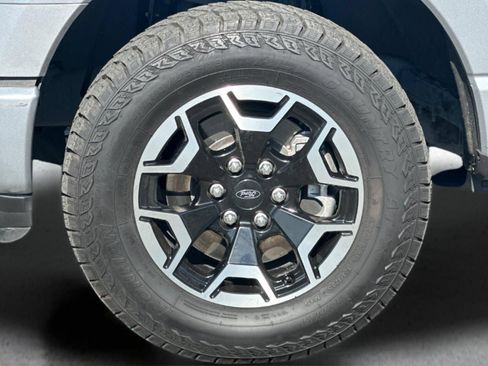 Used 2023 Ford F150 Lightning XLT AWD/4WD image 23
