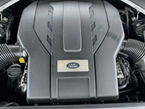 Certified 2023 Land Rover Range Rover SE AWD/4WD image 32