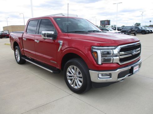 Used 2024 Ford F150 Lariat w/ Bed Utility Package AWD/4WD image 13