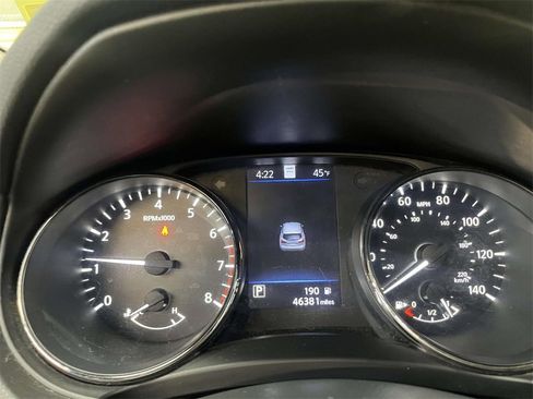 Used 2020 Nissan Rogue Sport SL w/ Premium Package image 25