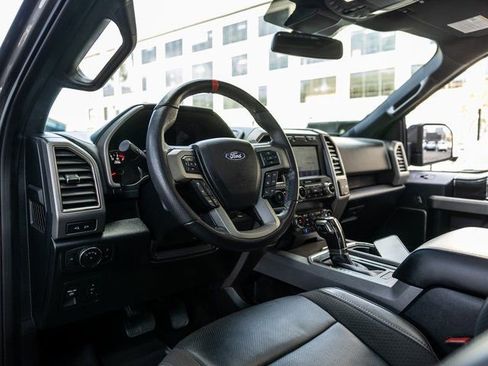 Used 2019 Ford F150 Raptor w/ Equipment Group 802A Luxury image 4