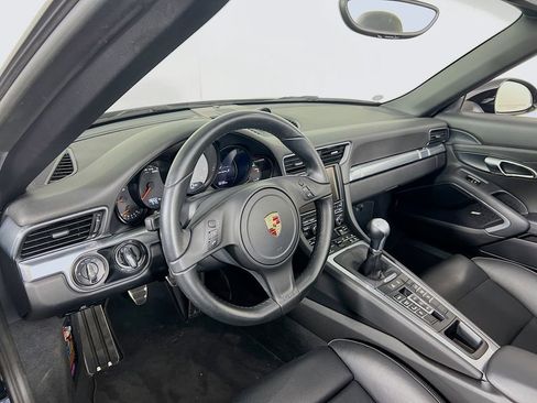 Certified 2015 Porsche 911 Carrera S image 4
