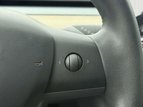 Used 2020 Tesla Model 3 Standard Range Plus image 20