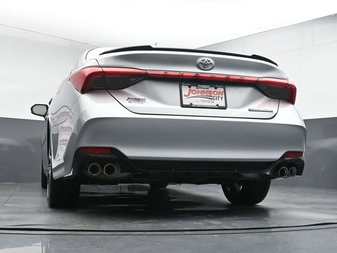 Used 2019 Toyota Avalon Touring image 36