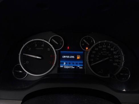 Used 2017 Toyota Tundra SR5 w/ TRD Off Road Package image 27