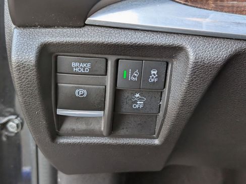 Used 2020 Acura MDX FWD image 20