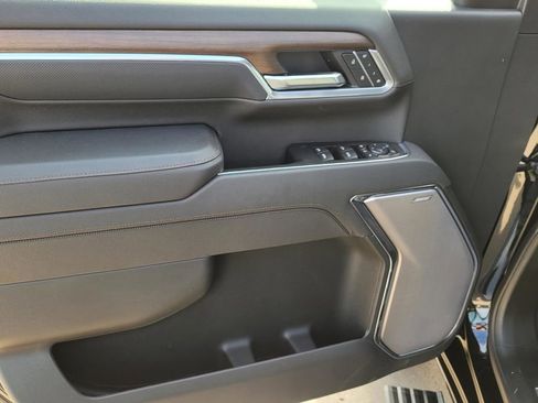 New 2026 Chevrolet Silverado 2500 High Country w/ Midnight Edition image 13