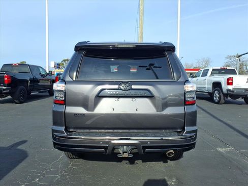 Used 2019 Toyota 4Runner Limited image 3