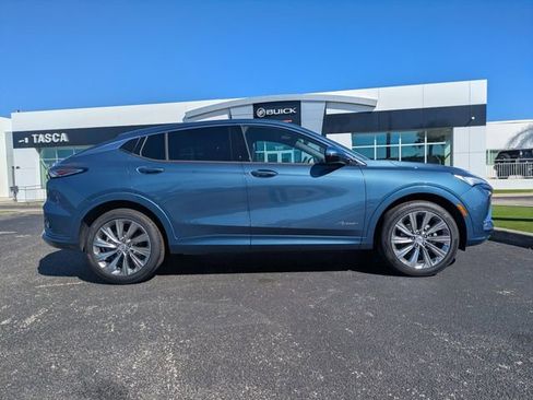New 2026 Buick Envista Avenir image 3