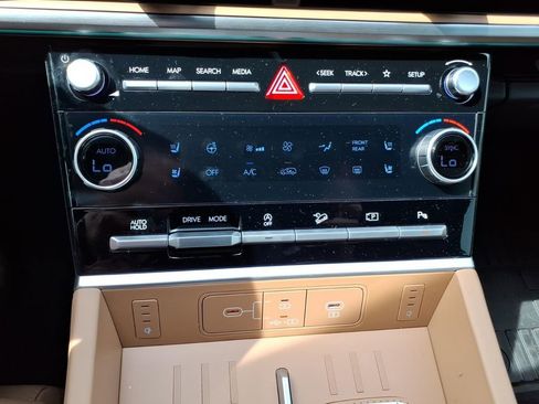 New 2026 Hyundai Santa Fe Calligraphy FWD image 23