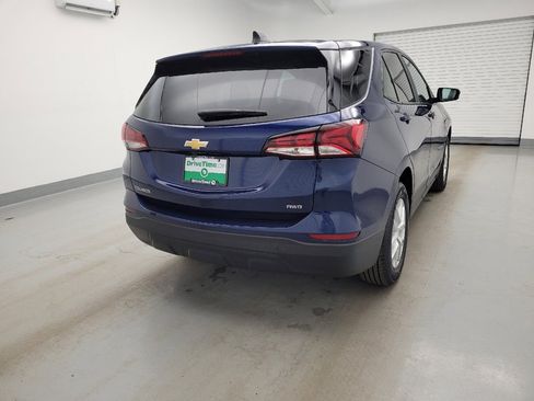 Used 2022 Chevrolet Equinox LS w/ LS Convenience Package AWD/4WD image 7