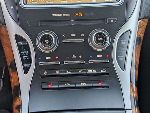 Used 2017 Lincoln MKX Select w/ Select Plus Package image 23