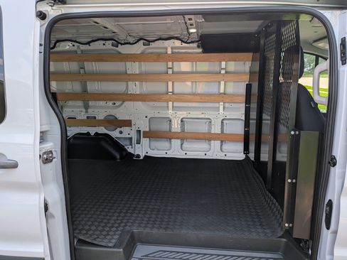 Used 2024 Ford Transit 250 Low Roof w/ Exterior Upgrade Package RWD image 18