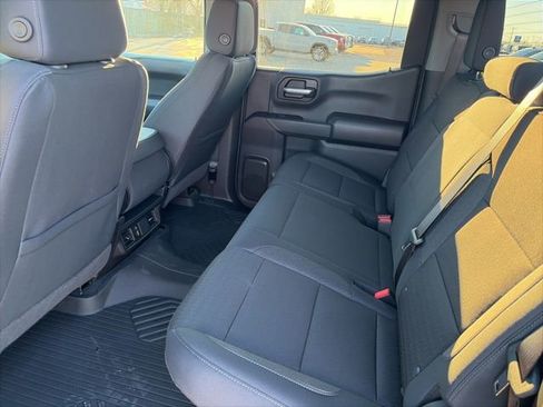 New 2026 Chevrolet Silverado 1500 Custom Trail Boss w/ LPO, Dark Essentials Package AWD/4WD image 11