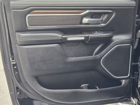 Used 2022 RAM 1500 Laramie AWD/4WD image 33