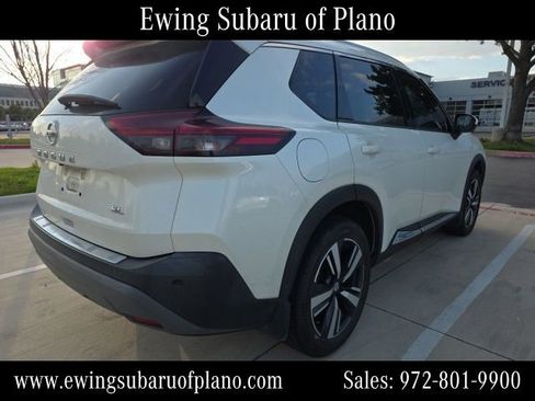 Used 2021 Nissan Rogue SL FWD image 2