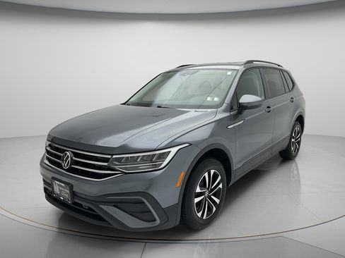 Used 2023 Volkswagen Tiguan S AWD/4WD image 3