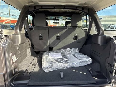 New 2026 Jeep Wrangler Unlimited Sport AWD/4WD image 20