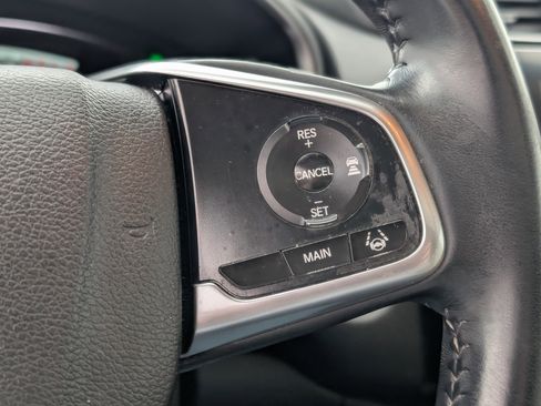 Used 2017 Honda CR-V Touring image 18