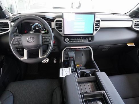 New 2025 Toyota Tundra Limited image 2