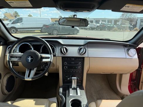 Used 2008 Ford Mustang Convertible image 35