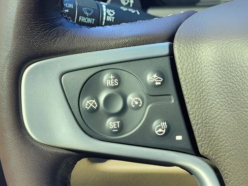 Used 2020 GMC Yukon SLT w/ Premium Edition image 20