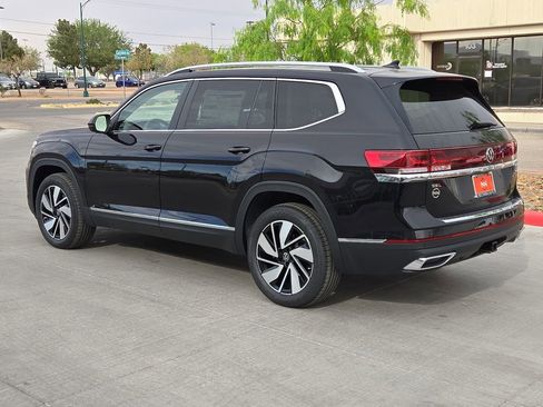 Used 2025 Volkswagen Atlas SEL image 7