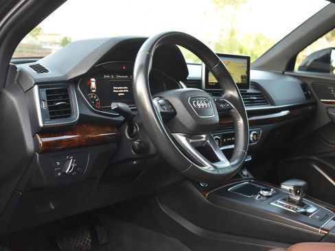 Used 2018 Audi Q5 2.0T Premium Plus w/ Premium Plus Package AWD/4WD image 21