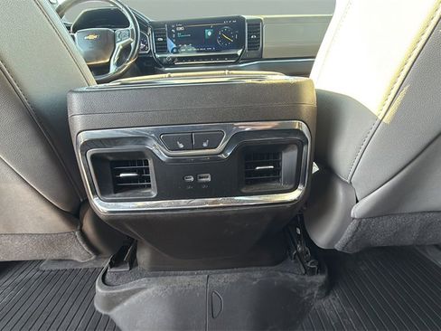Used 2024 Chevrolet Silverado 1500 LTZ image 10