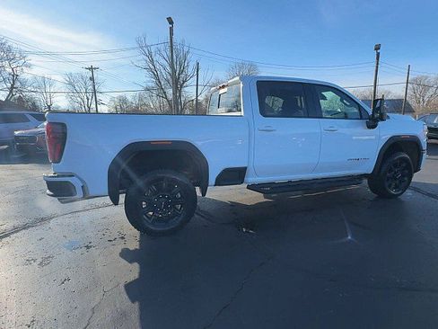 New 2026 GMC Sierra 2500 AT4 image 8