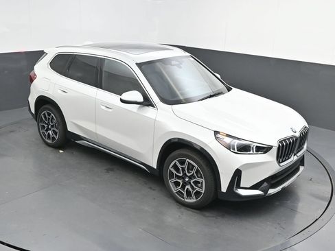 New 2026 BMW X1 xDrive28i w/ Technology Package AWD/4WD image 40