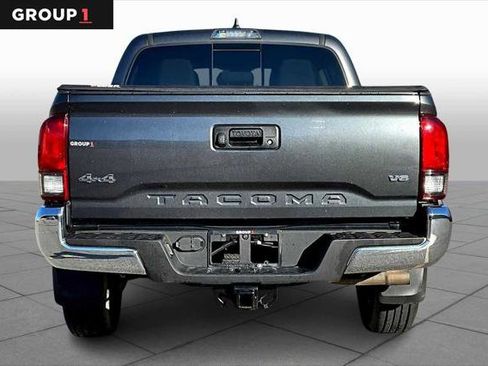 Certified 2023 Toyota Tacoma SR5 AWD/4WD image 5