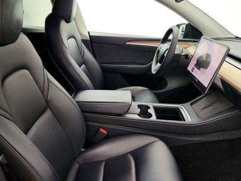 Used 2023 Tesla Model Y Long Range AWD/4WD image 25