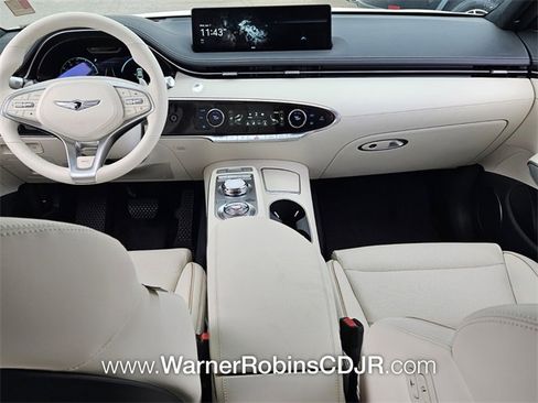 Used 2025 Genesis Electrified GV70 w/ Prestige Package image 8