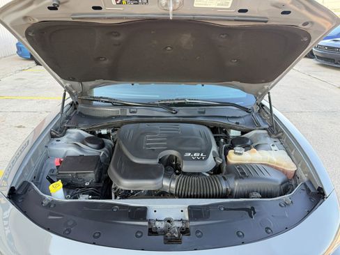 Used 2019 Dodge Charger SXT w/ Plus Group image 45